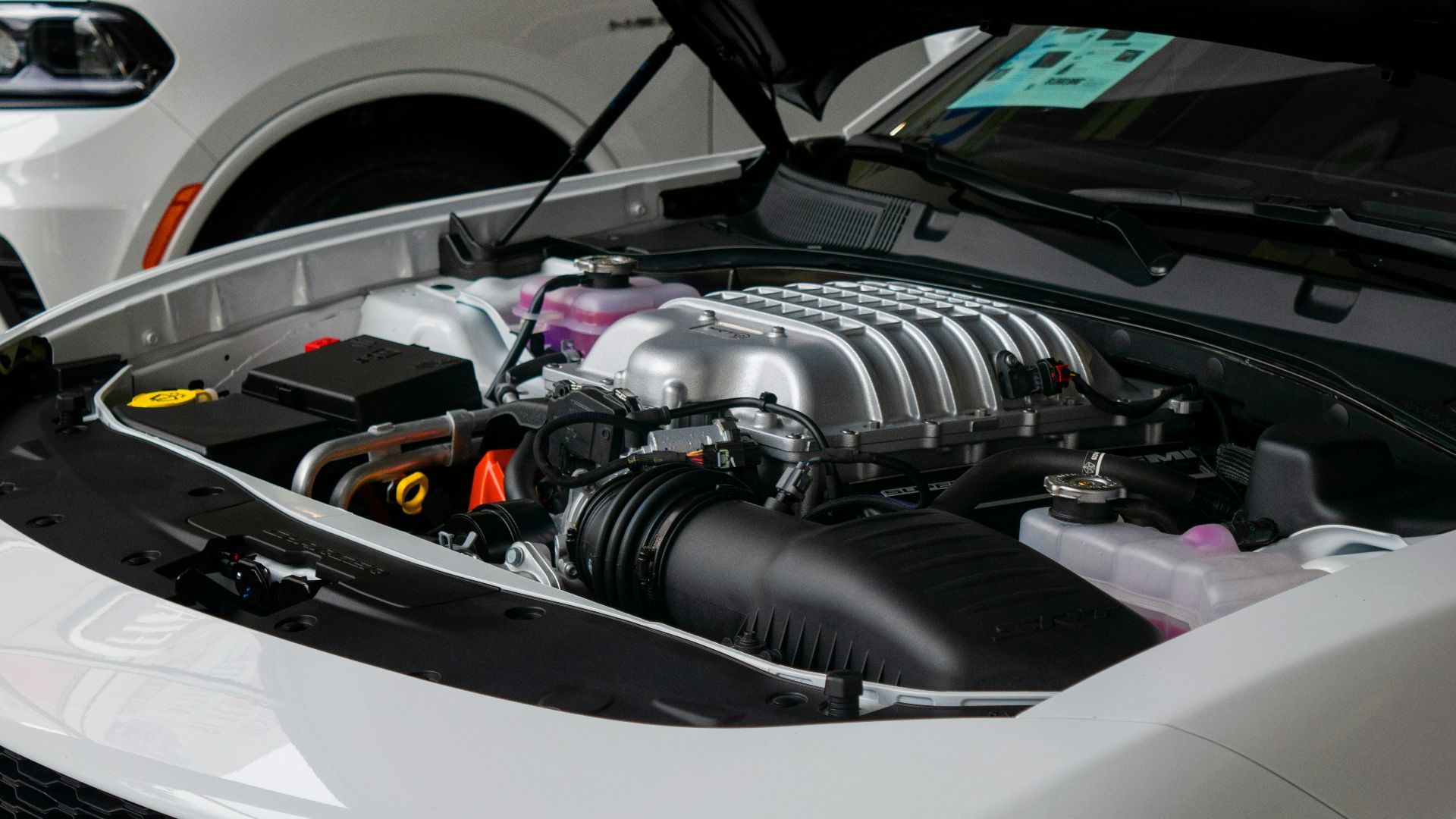 20 signs your car battery is about to leave you stranded