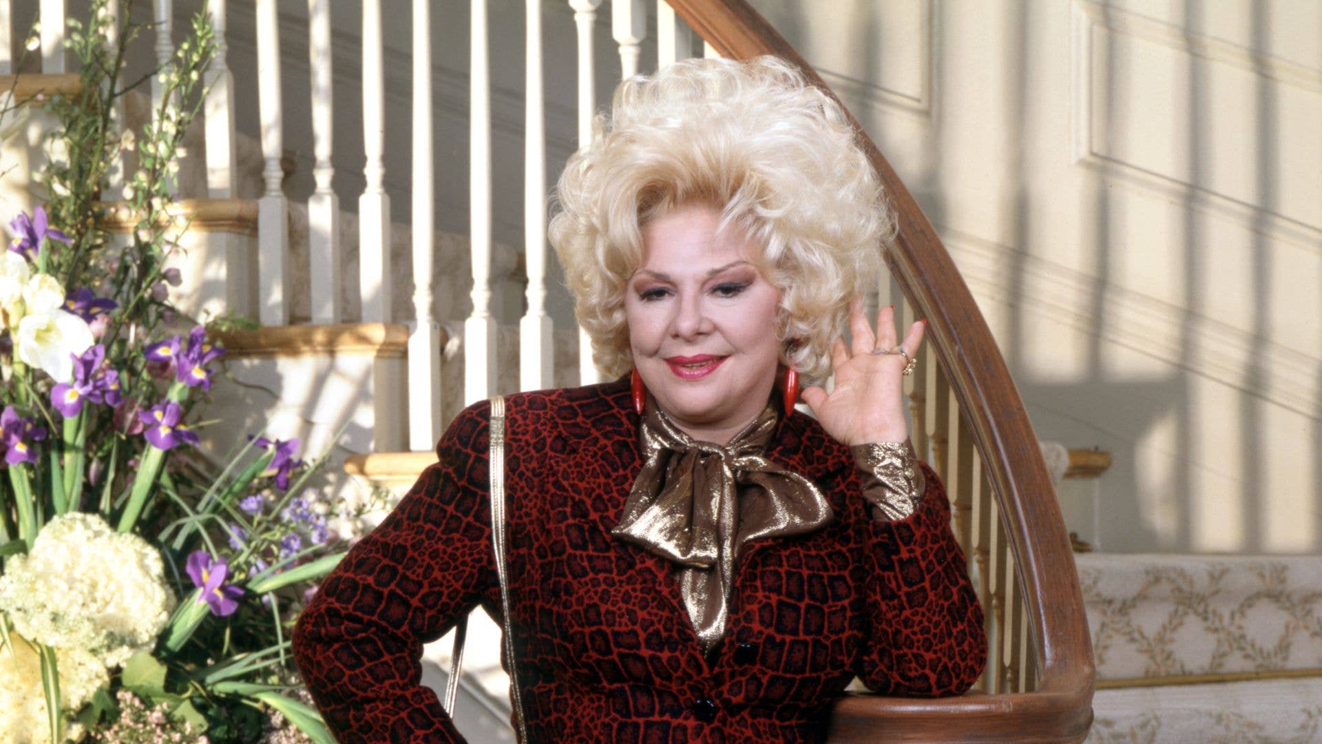 Fran Drescher's onscreen mother on The Nanny turns 93 — see her then ...