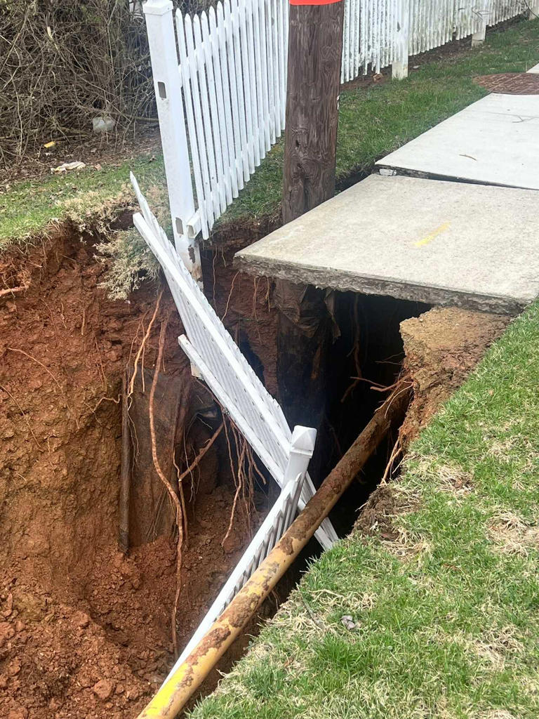 Maryland sinkhole crisis: Sewer main collapse triggers gas leak, school ...