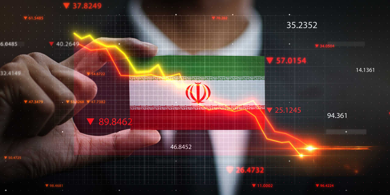 Oil prices fall, stock futures climb on reports US has proposed a cease ...