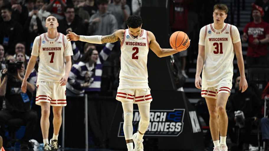 Plays and stats that defined Wisconsin's stunning loss to High Point