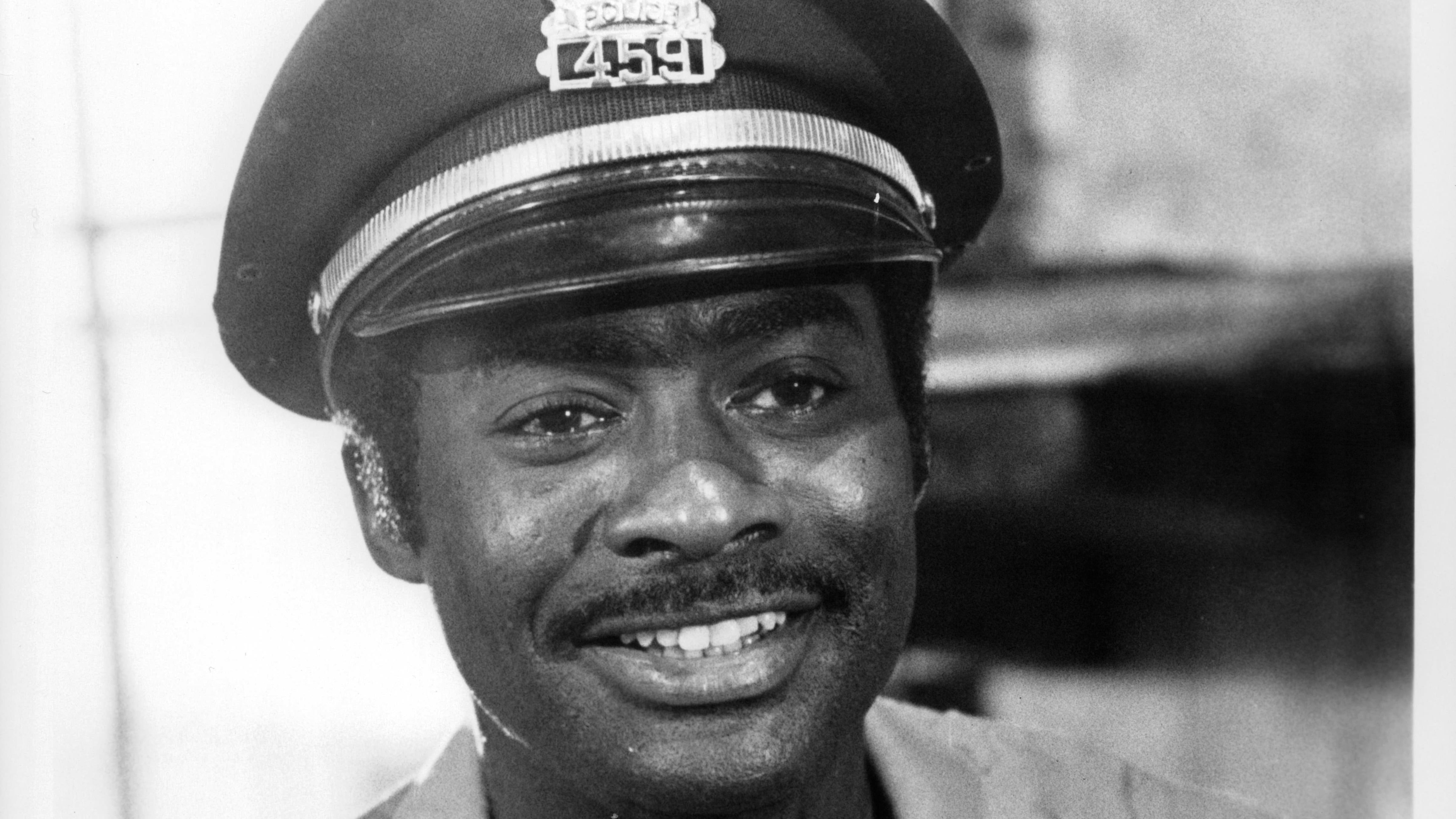 Popular 'Police Woman' actor dies at 86