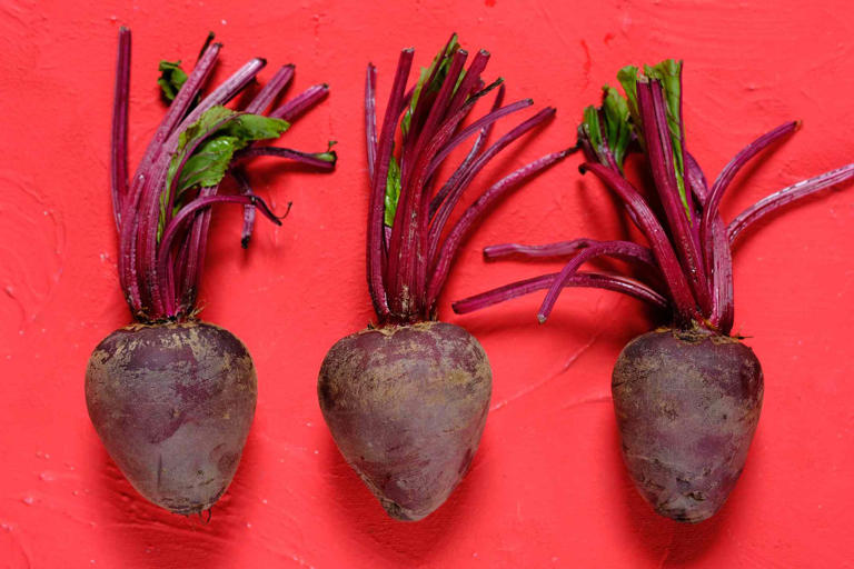 What happens to your blood pressure when you eat beets
