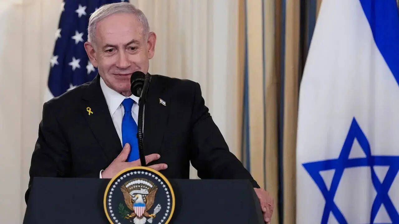 Benjamin Netanyahu makes first live appearance amid death rumors: 