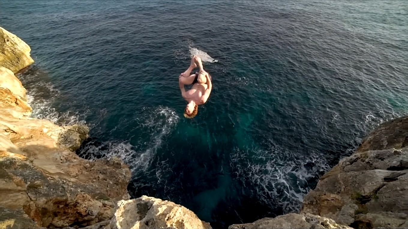 Stunning spots for cliff jumping adventures
