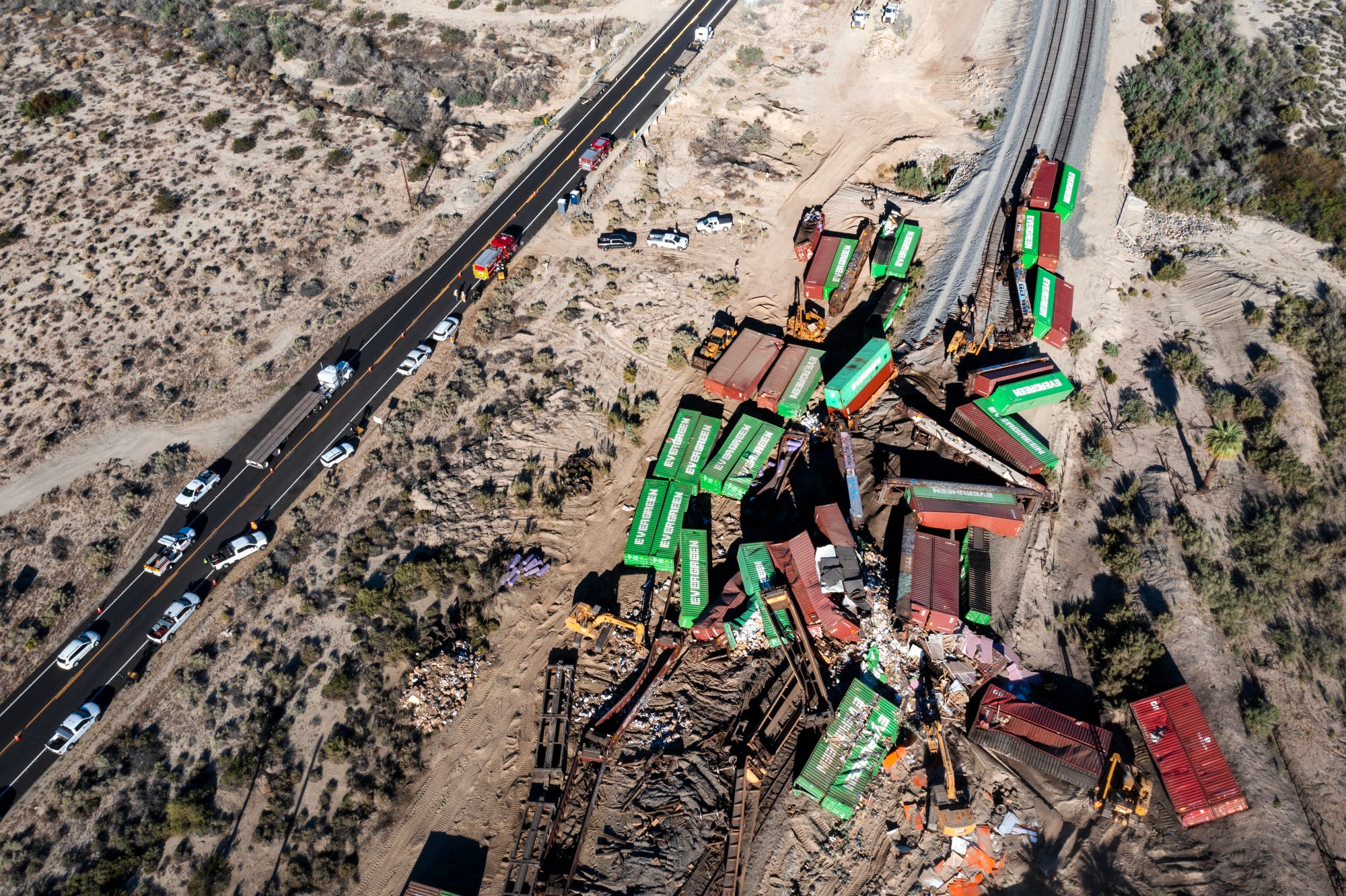 Train crash near Salton Sea derails 20 cars; no one injured