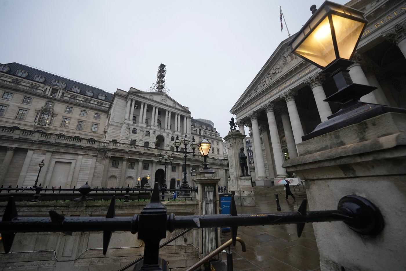 Bank of England holds interest rates and hints of increases as Iran war ...