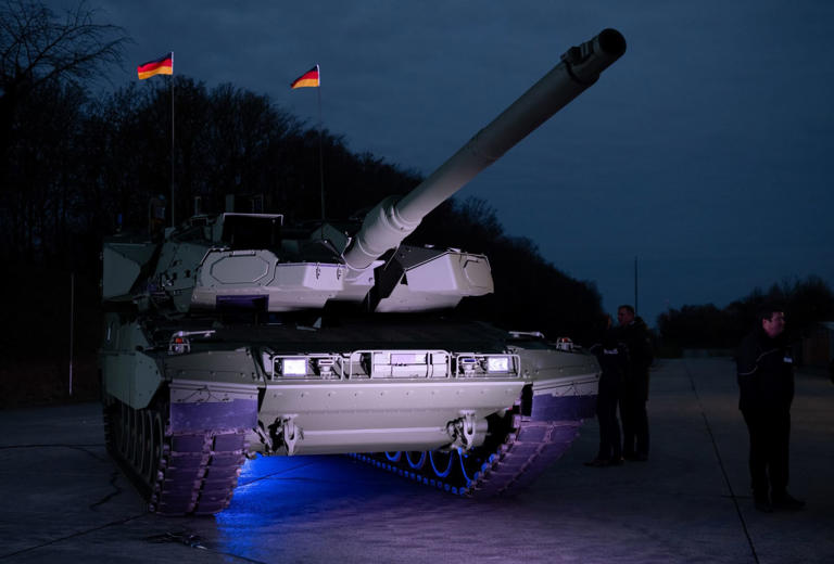 Franco-German defence firm KNDS pushing IPO despite tank delays