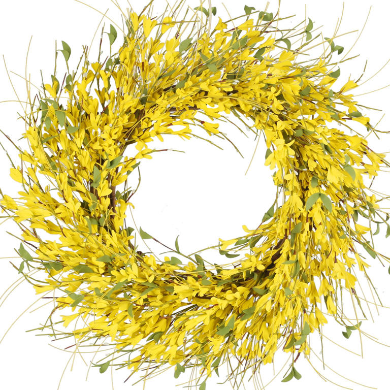 14 beautiful spring wreaths on Amazon to instantly refresh your front door