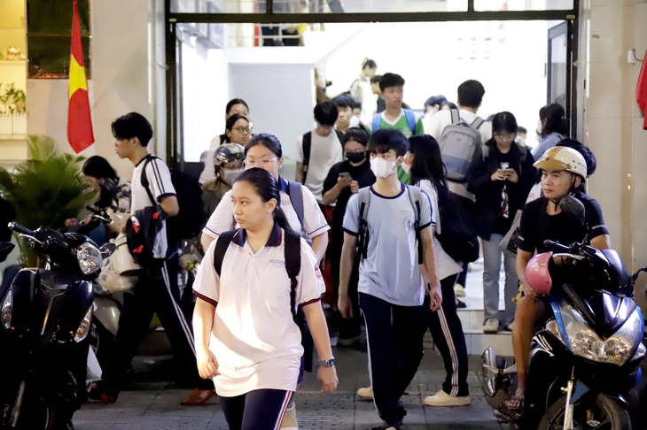 Sửa quy định dạy thêm, học thêm theo hướng nào?