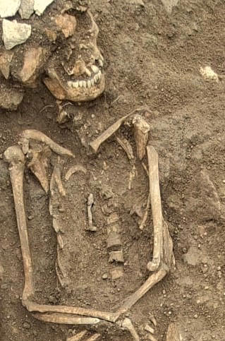 1,800-year-old nails discovered in 3 burials in Roman necropolis