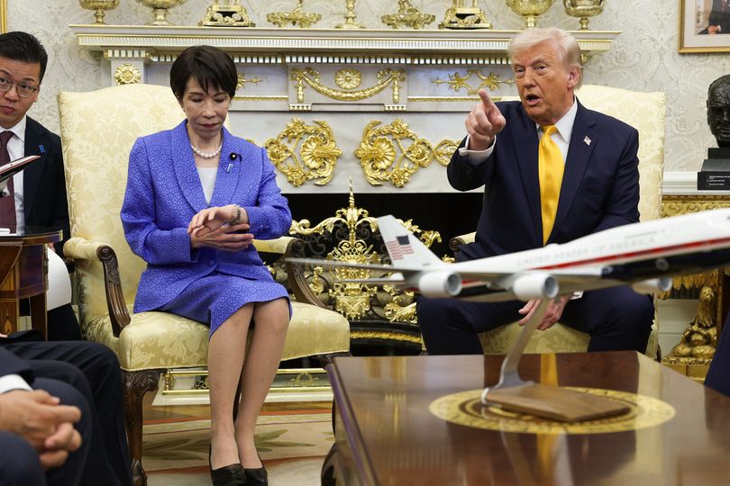 Japan's watch-checking leader puts on masterclass in how to 'dominate ...