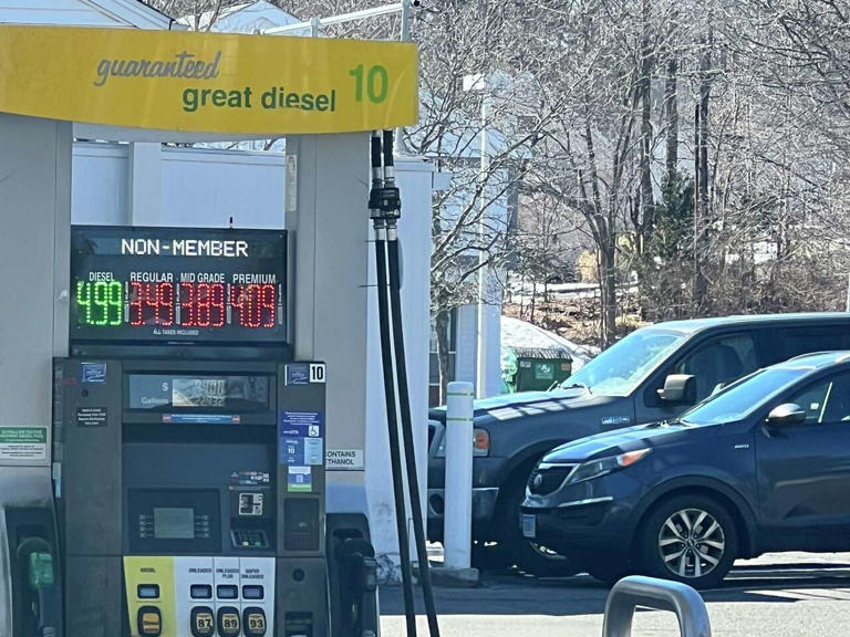 CT gas prices up more than 25% this month but federal action could ...