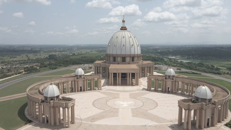 Basilica of Our Lady of Peace - Yamoussoukro, Pantai Gading