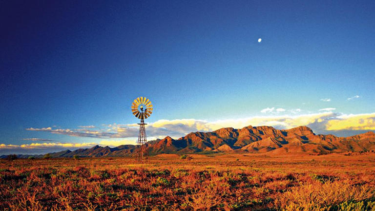 ML Stedman’s achingly human epic is like an Australian Gone with the Wind
