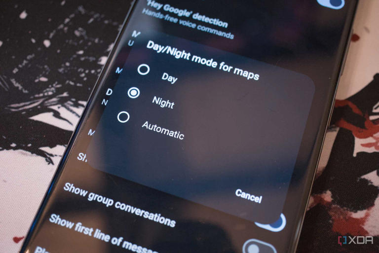 Android Auto dark mode