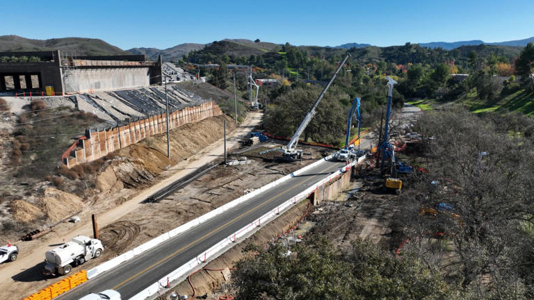 Unfinished wildlife bridge joins list of failed California projects