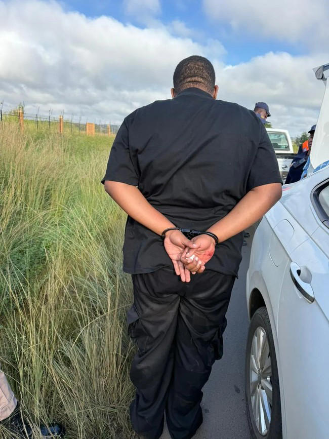 Suspected drunk driver arrested after Ekurhuleni crash kills two