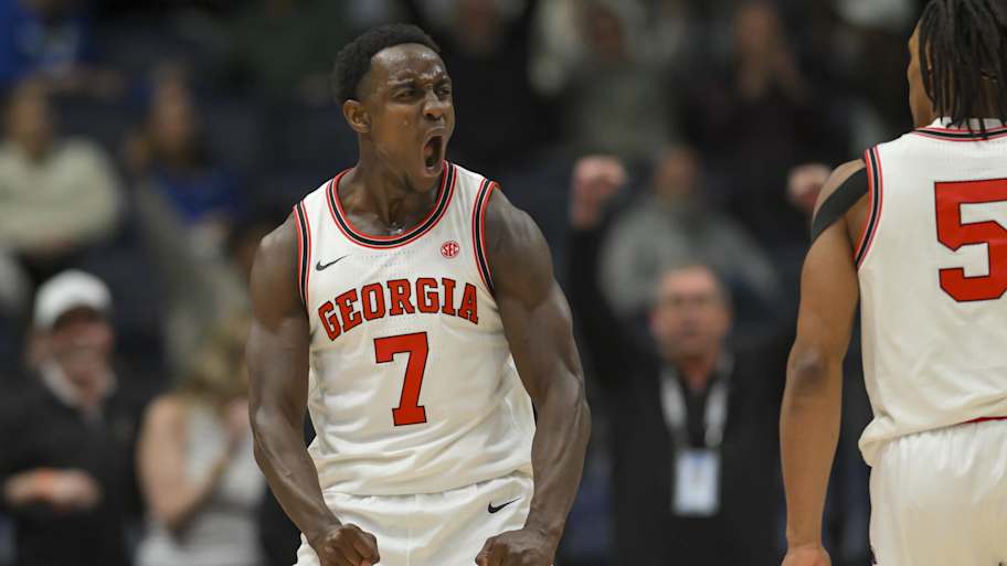 Halftime: Georgia Bulldogs down big against Saint Louis in round one