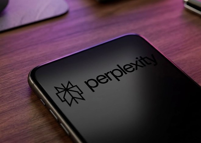 Perplexity đưa trình duyệt AI Comet lên iOS, tích hợp giọng nói thông minh