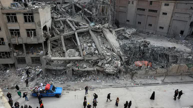 Iran khẳng định hiện không đàm phán với Mỹ, cảnh báo các quốc gia mở cửa lãnh thổ cho căn cứ của Washington