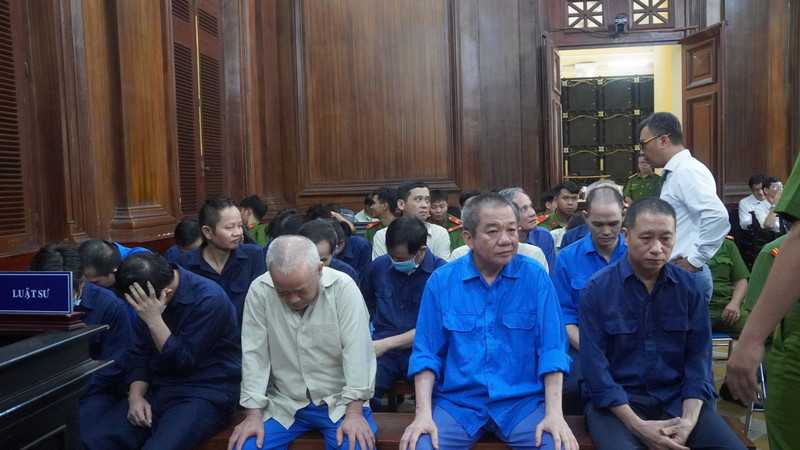 Cựu giám đốc trung tâm đào tạo lái xe bị phạt 26 năm tù