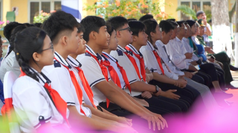 Ước vọng từ những ngôi trường vùng biên giới An Giang