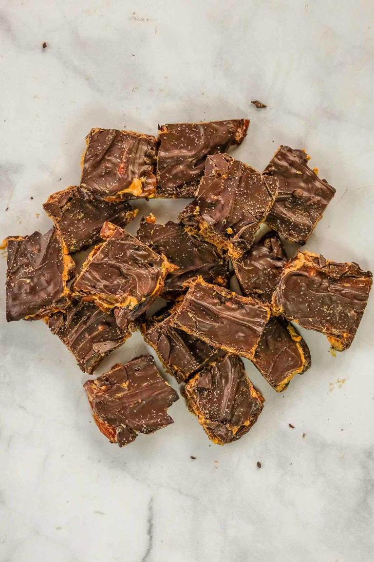 Date Snickers