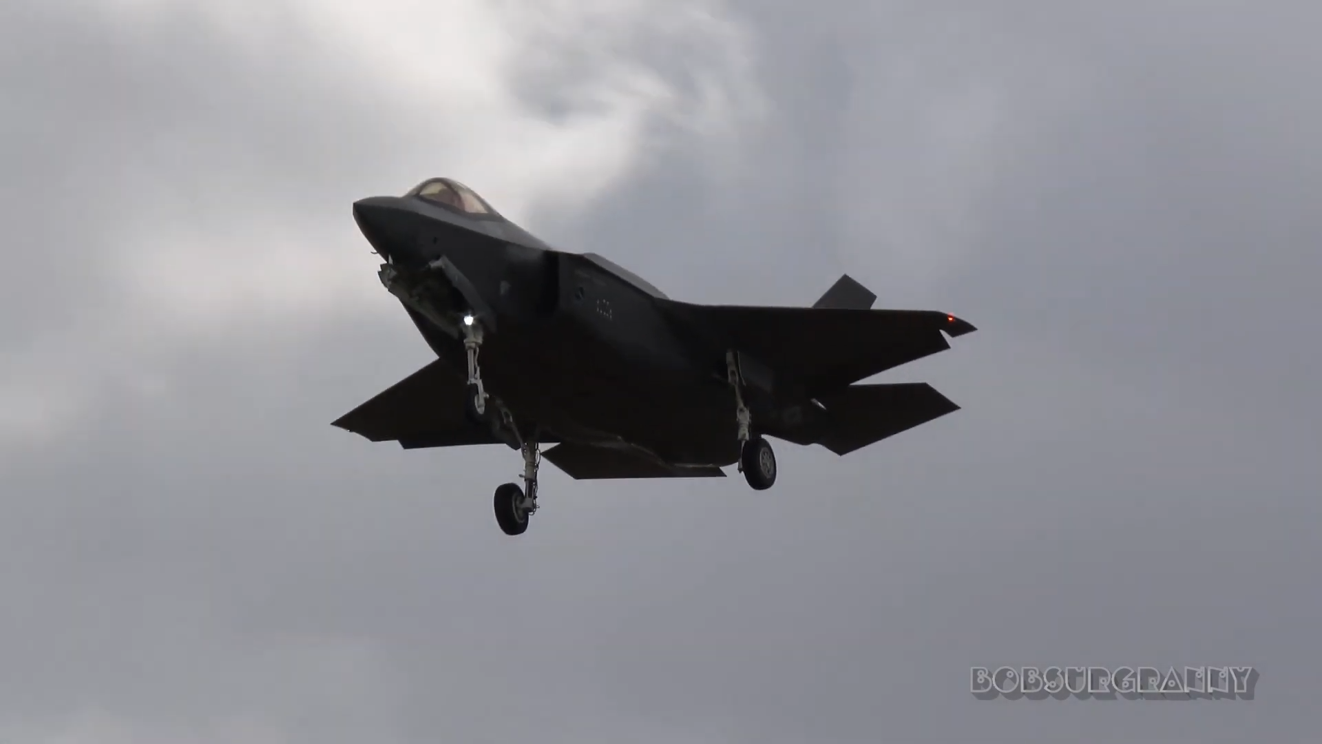 Watch F-35A trigger a brutal howl