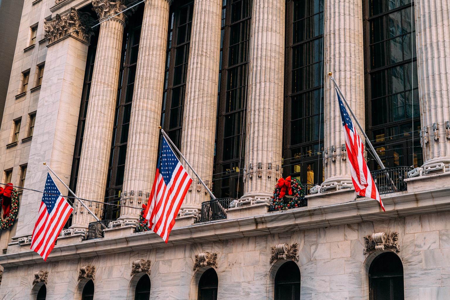 Wall Street ends higher as traders get past Fed outlook, US.-Iran deal ...