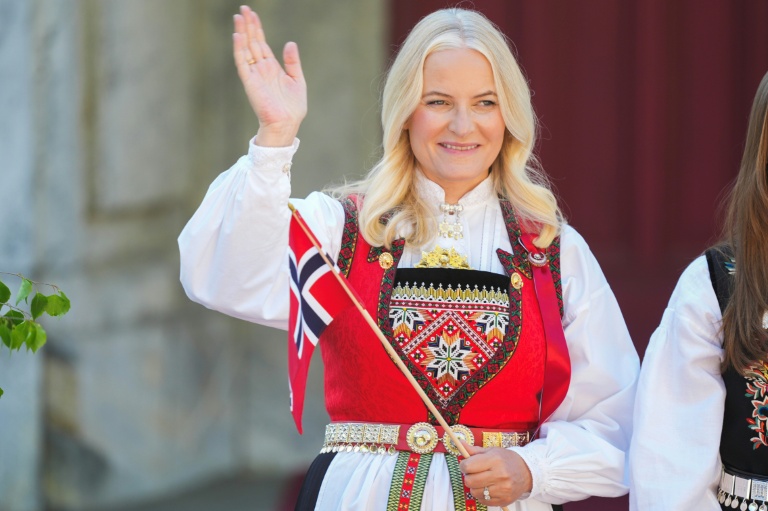 La princesa Mette-Marit en Oslo el 17 de mayo de 2025