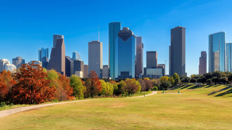 23 popular places to eat like a Houston local for a day