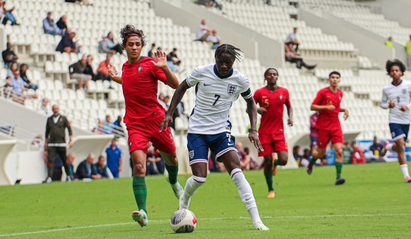 Mateus Mané picks Portugal over England