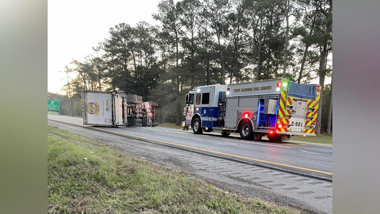 Box truck hauling produce rolls over on I-10 in Hancock County