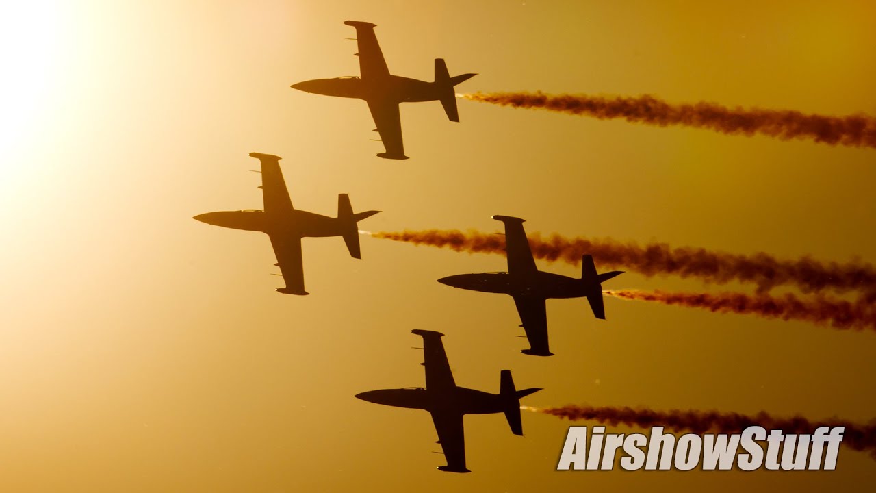 Watch 500 mph formation flying with no room for error