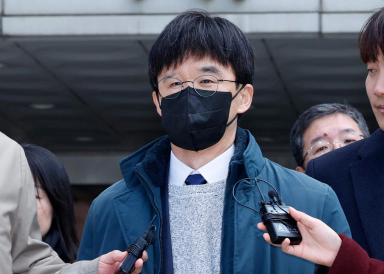 Court dismisses bench warrant for attorney Kwon, citing lack of ...