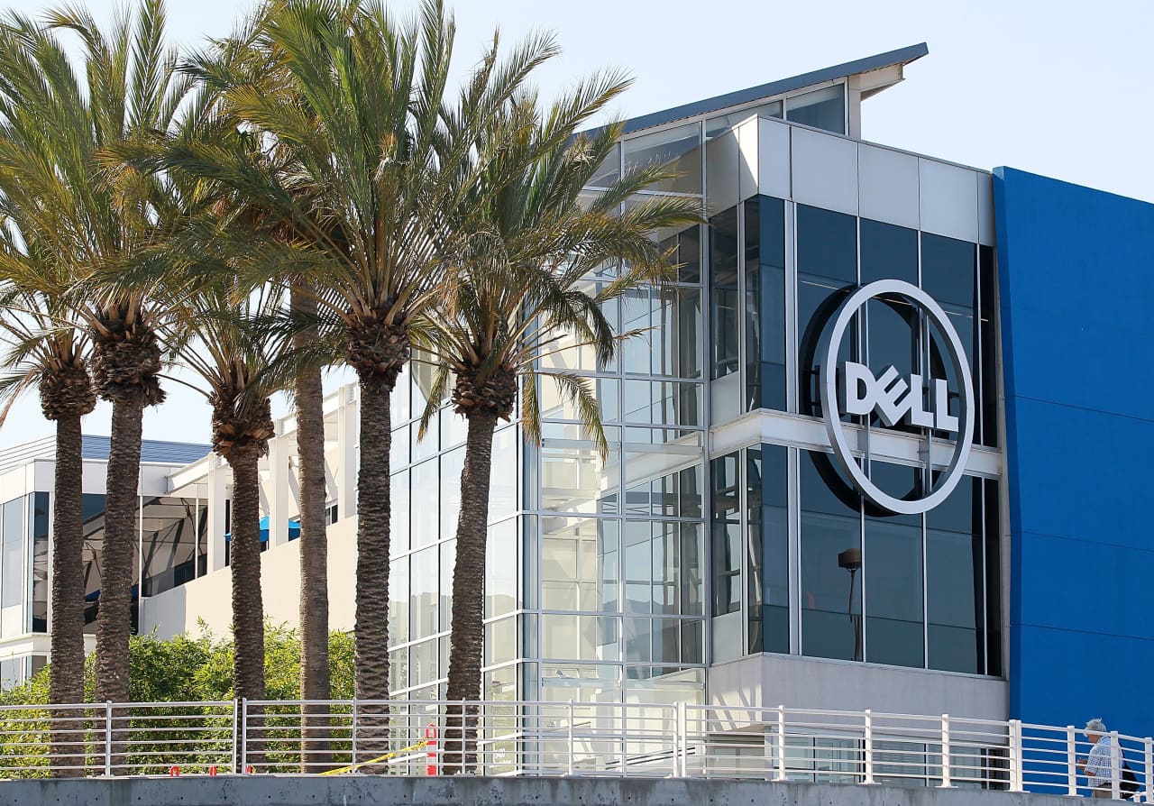 Dell stock is a big winner in the Super Micro scandal. Why that may be overblown.<br>