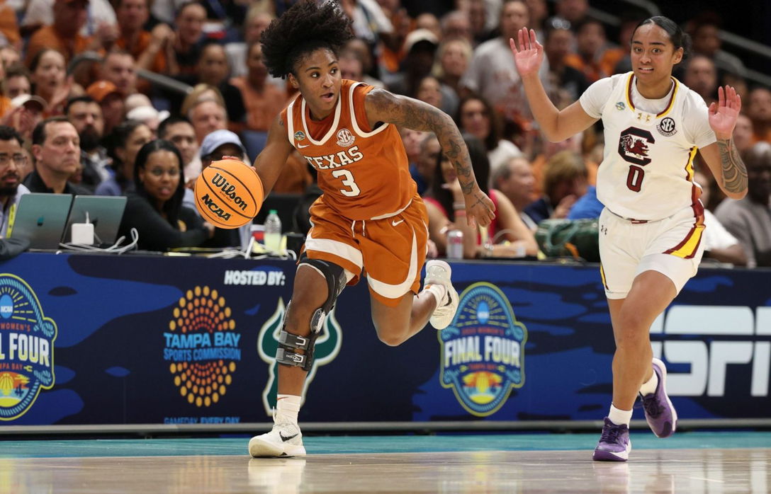 These 4 women’s March Madness love stories will warm your heart