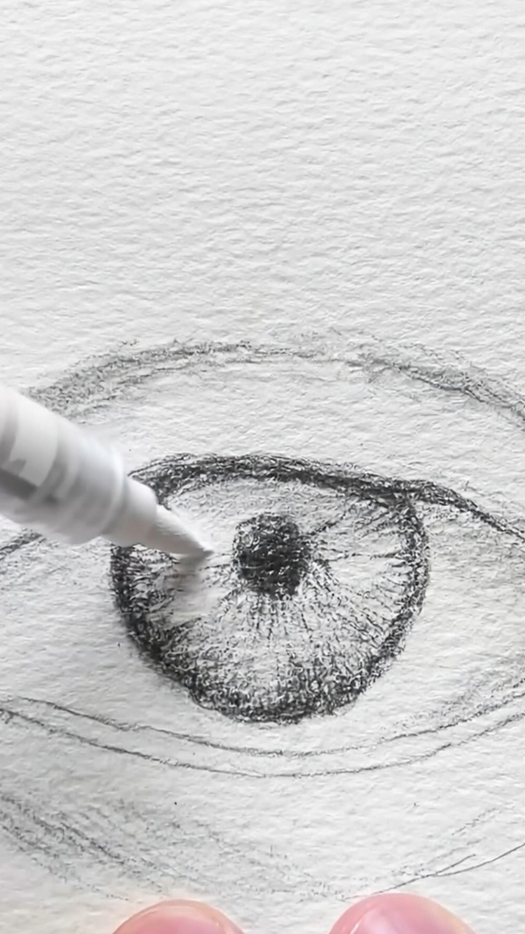 Learn to draw realistic eyes easily for beginners