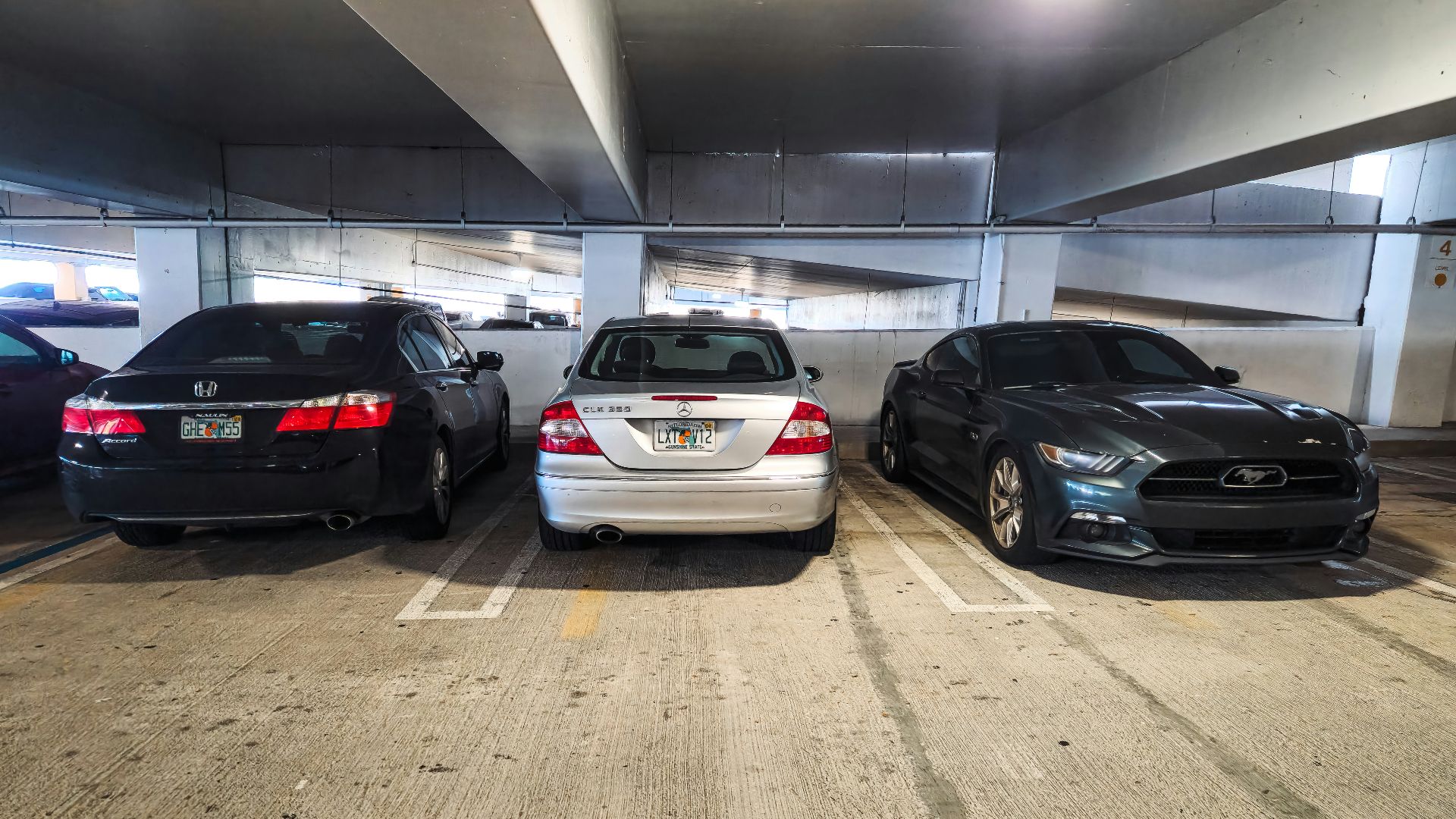 10 parking lot mistakes that expose bad drivers & 10 signs that make ...
