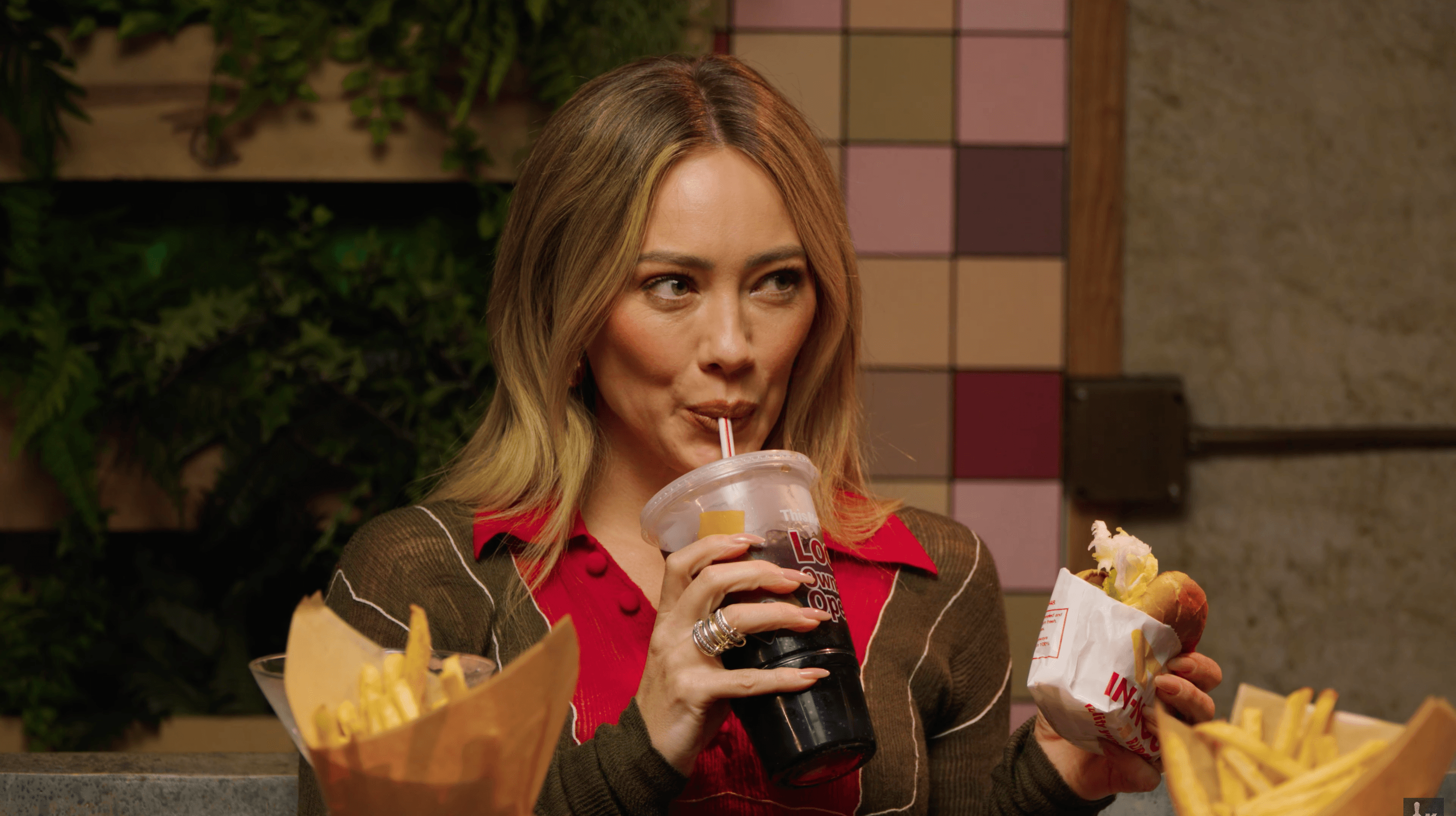 Hilary Duff is a Diet Coke truther