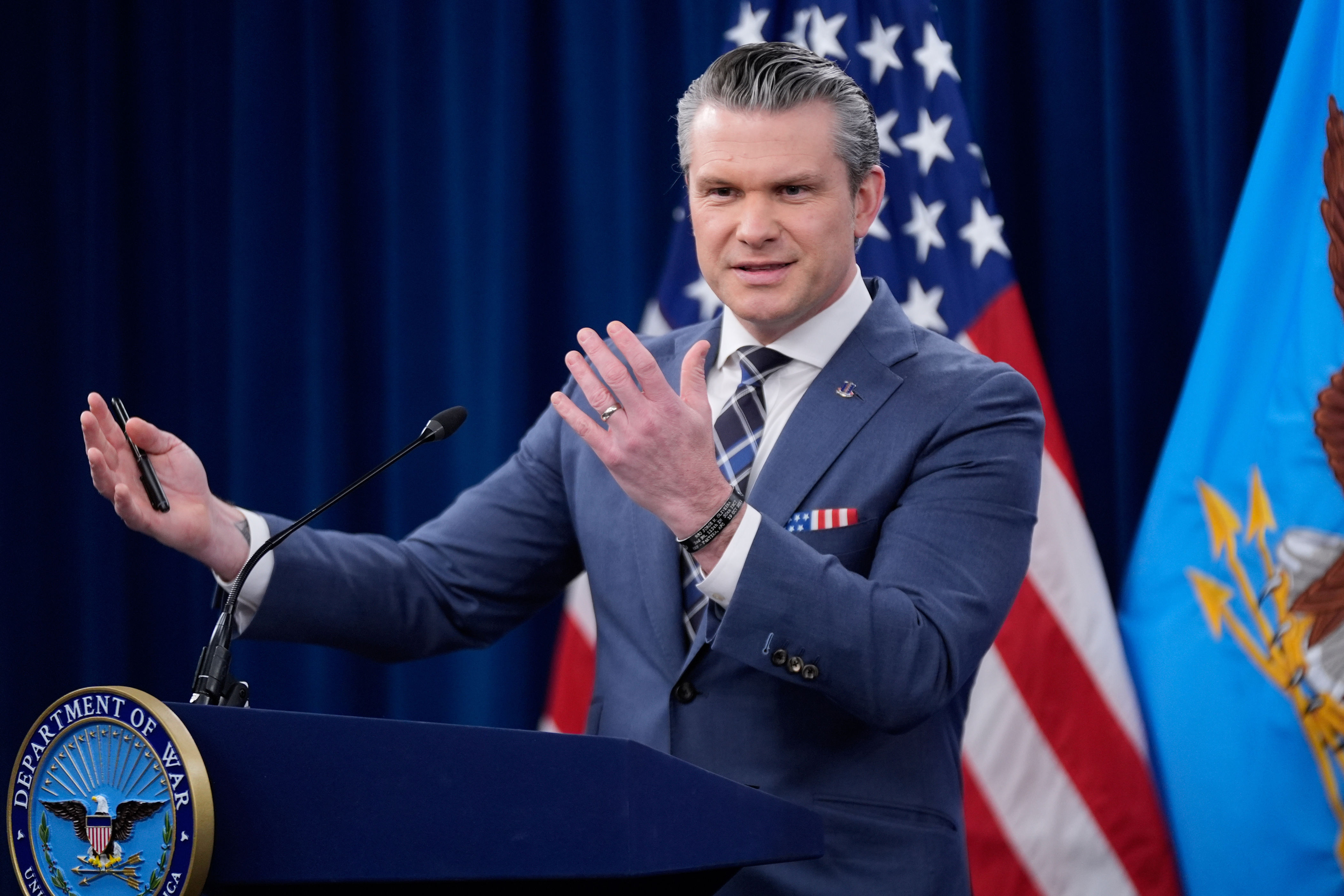 Trump administration handed legal loss over Pentagon press policy<br>