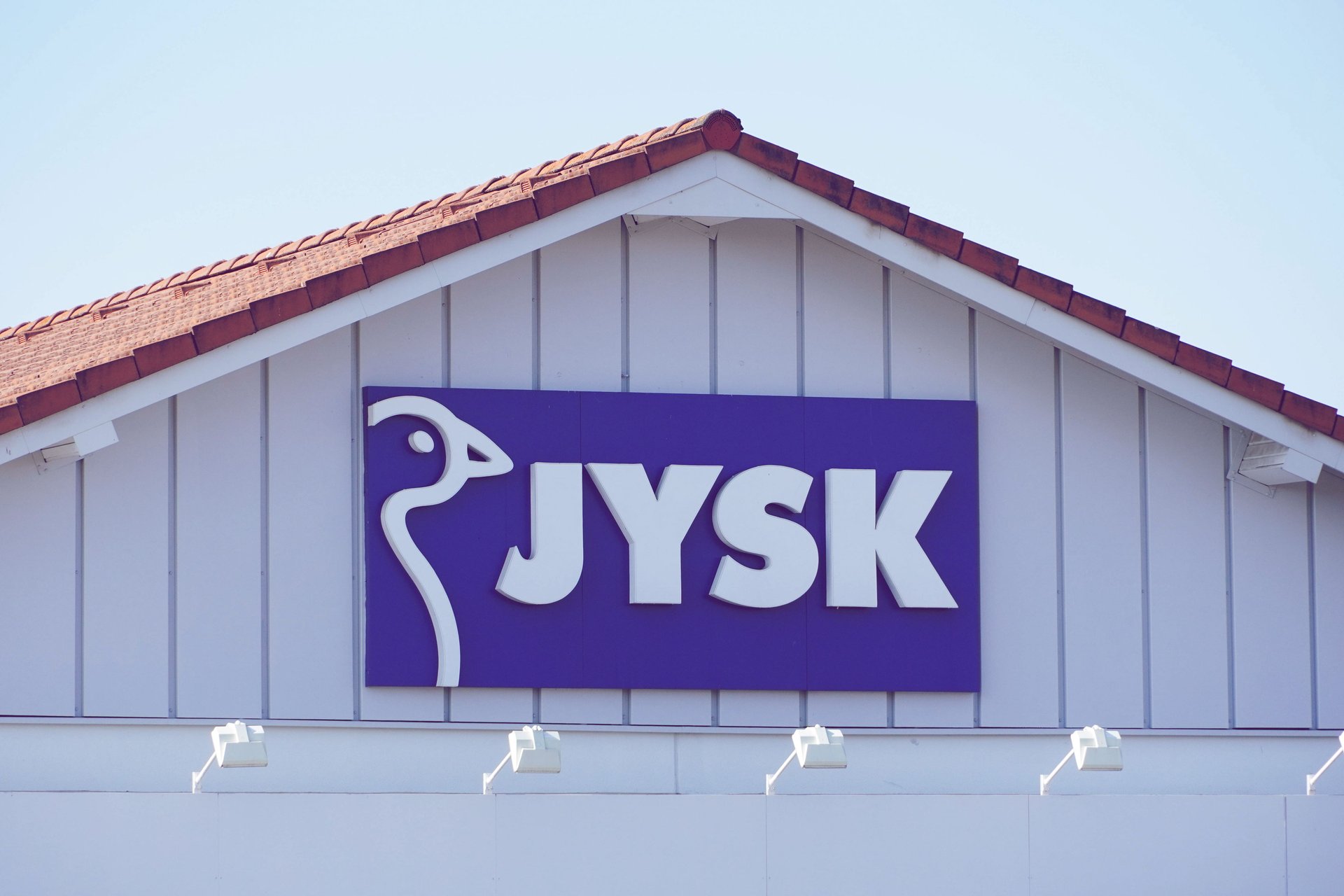 Mit diesem Jysk‑Hack kommen Deko‑Stücke besser zur Geltung