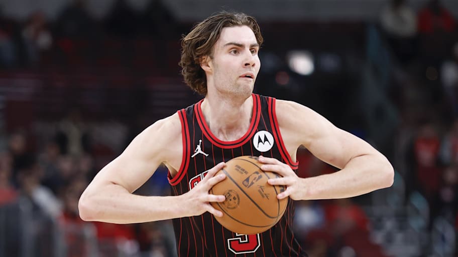 Josh Giddey reached another ridiculous milestone for the Chicago Bulls