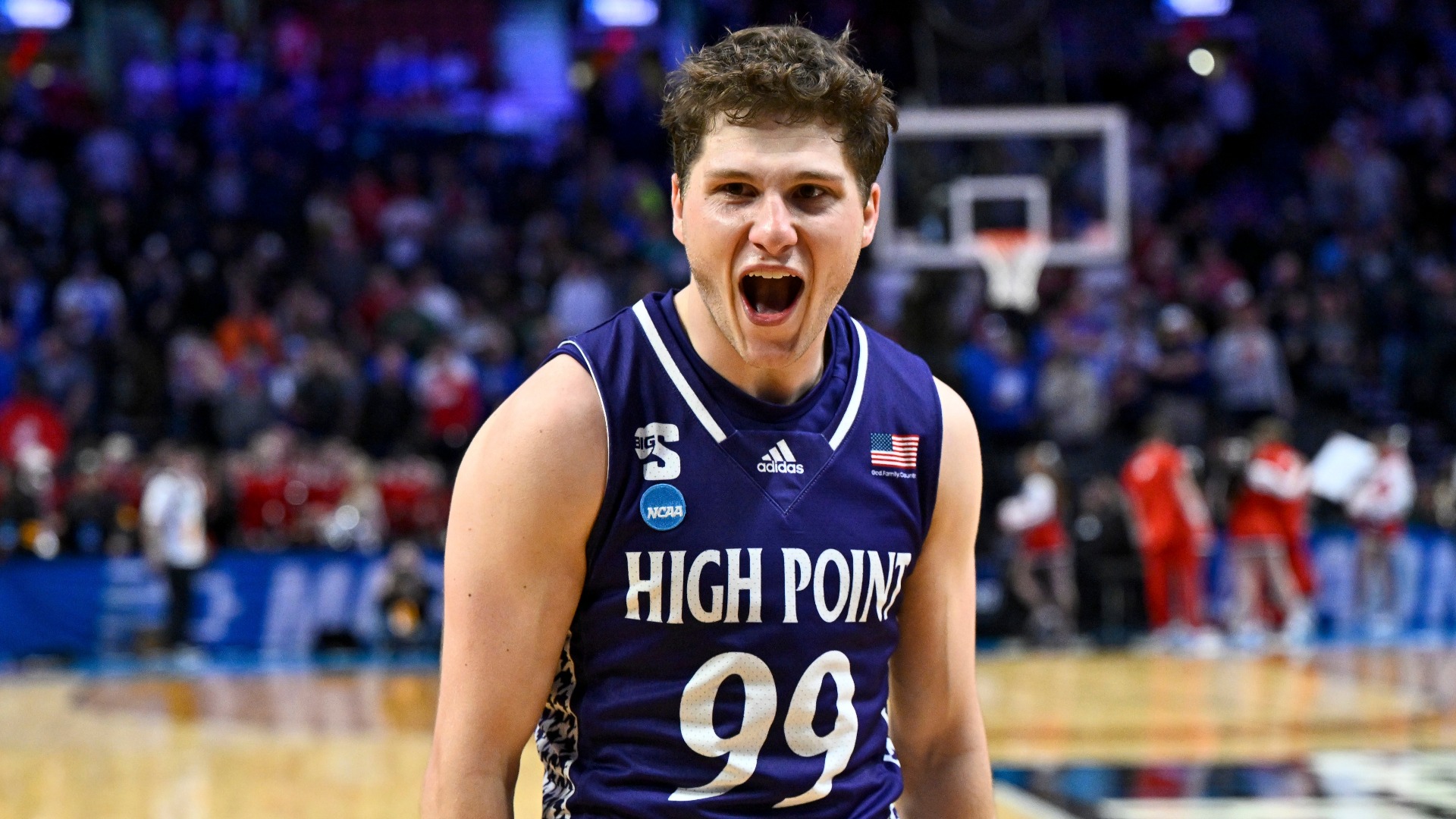 #12 High Point stuns #5 Wisconsin in opening round