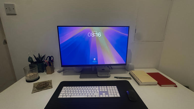 This monitor has everything Mac users need, without the Apple price tag