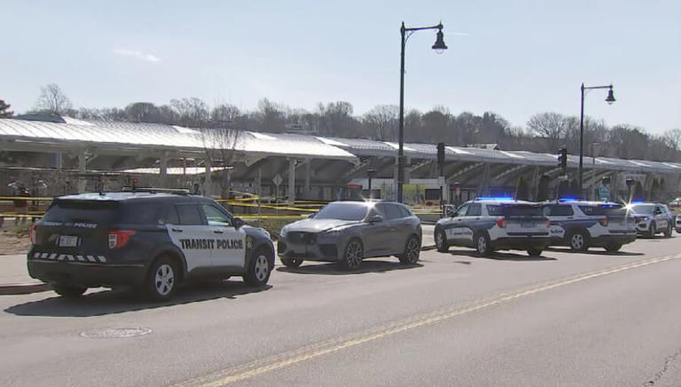 6 hospitalized, massive police response after incident at Boston MBTA ...