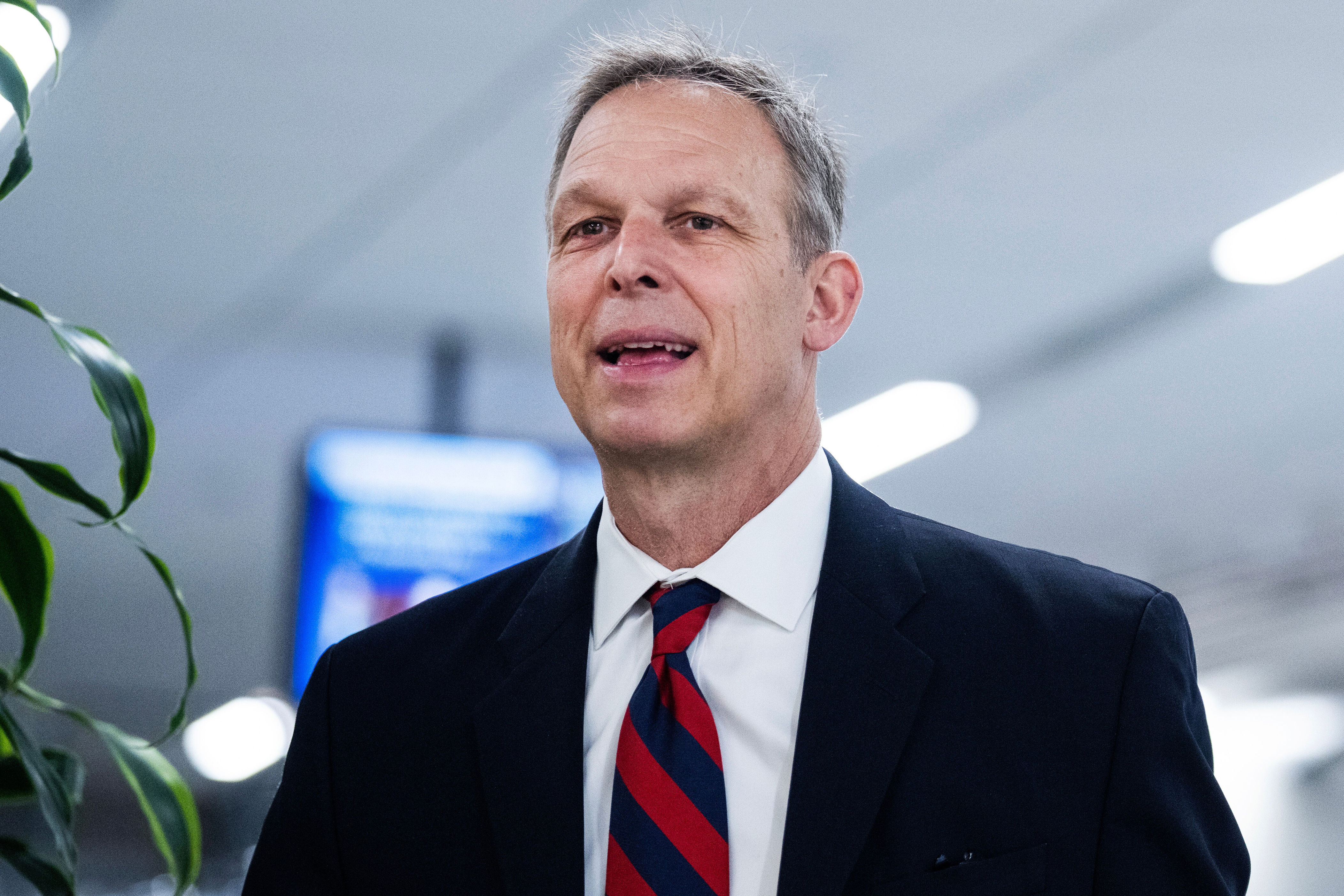 Republican lawmaker proposes Iranians pay for Trump’s war he’s waging ...