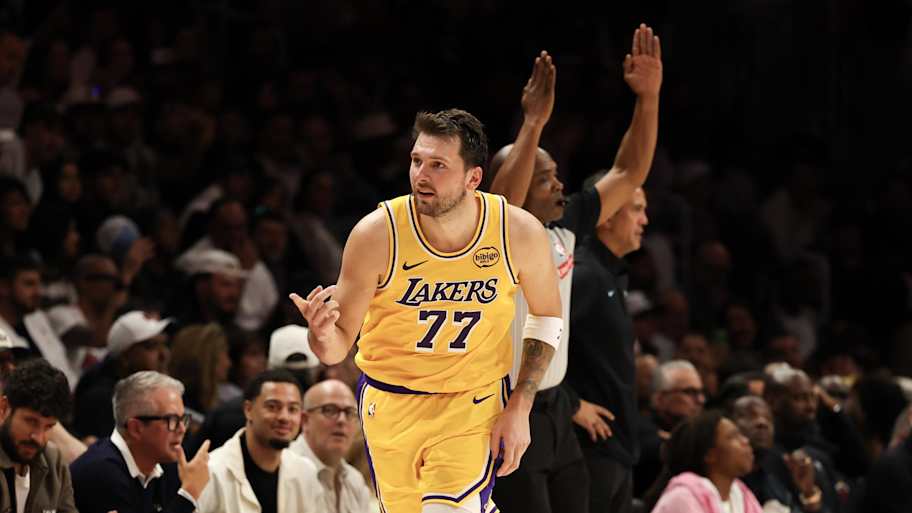 Lakers' secret X-factor quietly solidifies status during Luka's insane ...