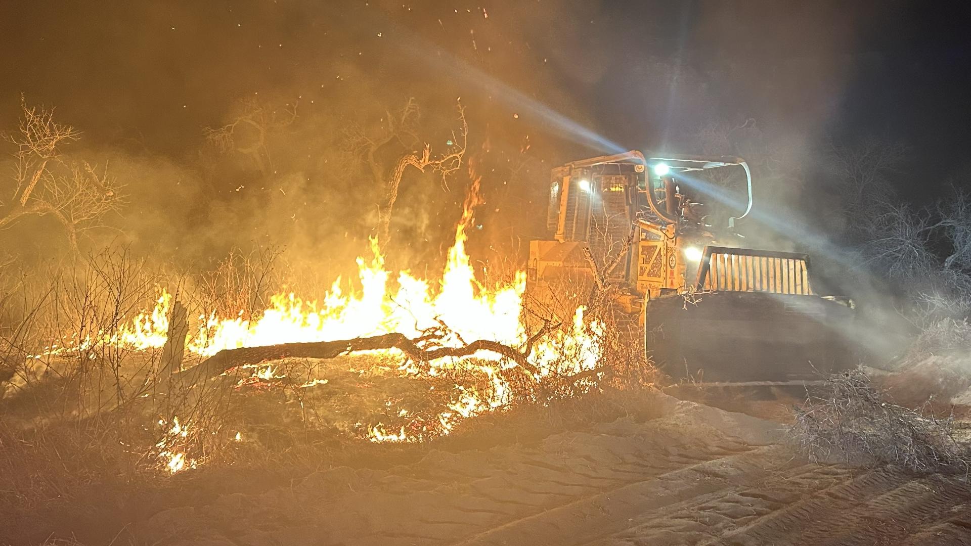 Crews battle brush fire in Kenedy County